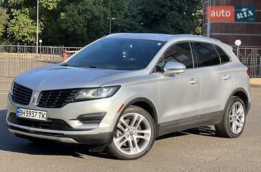 Внедорожник / Кроссовер Lincoln MKC 2015 в 