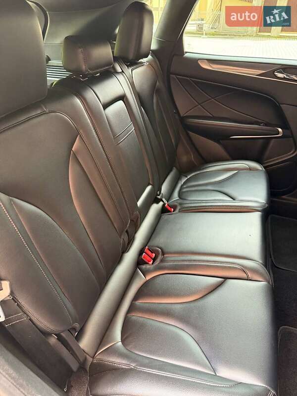 Внедорожник / Кроссовер Lincoln MKC 2018 в Ивано-Франковске