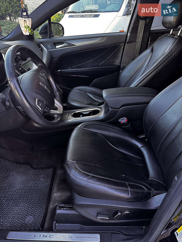 Внедорожник / Кроссовер Lincoln MKC 2015 в Черновцах