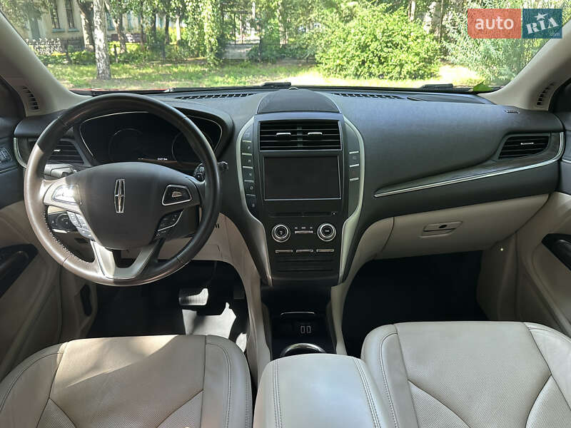 Внедорожник / Кроссовер Lincoln MKC 2017 в Кременчуге фото 13 Внедорожник / Кроссовер Lincoln MKC 2017 в Кременчуге