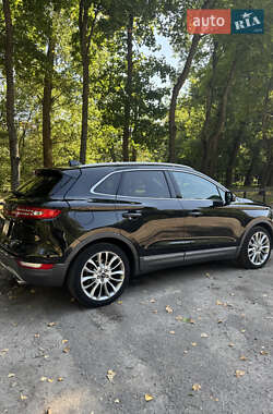 Внедорожник / Кроссовер Lincoln MKC 2014 в 