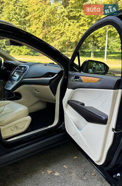 Внедорожник / Кроссовер Lincoln MKC 2014 в 