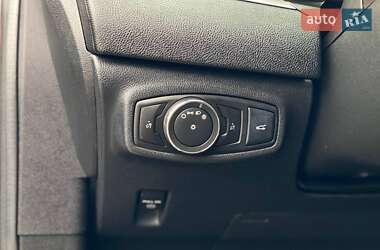 Внедорожник / Кроссовер Lincoln MKC 2015 в 