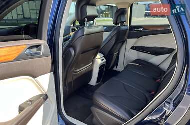 Внедорожник / Кроссовер Lincoln MKC 2014 в 