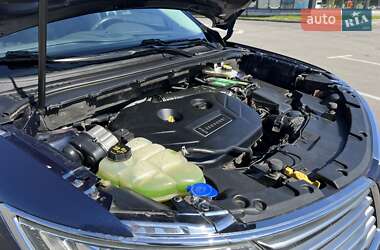 Внедорожник / Кроссовер Lincoln MKC 2014 в 