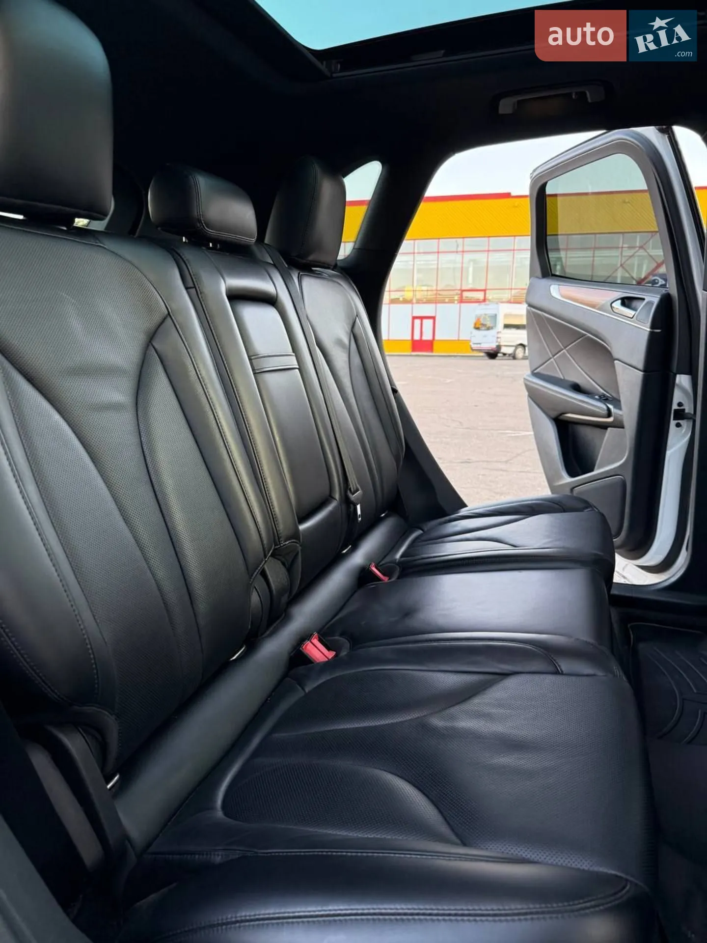 2014 Lincoln MKC - мініатюра 27