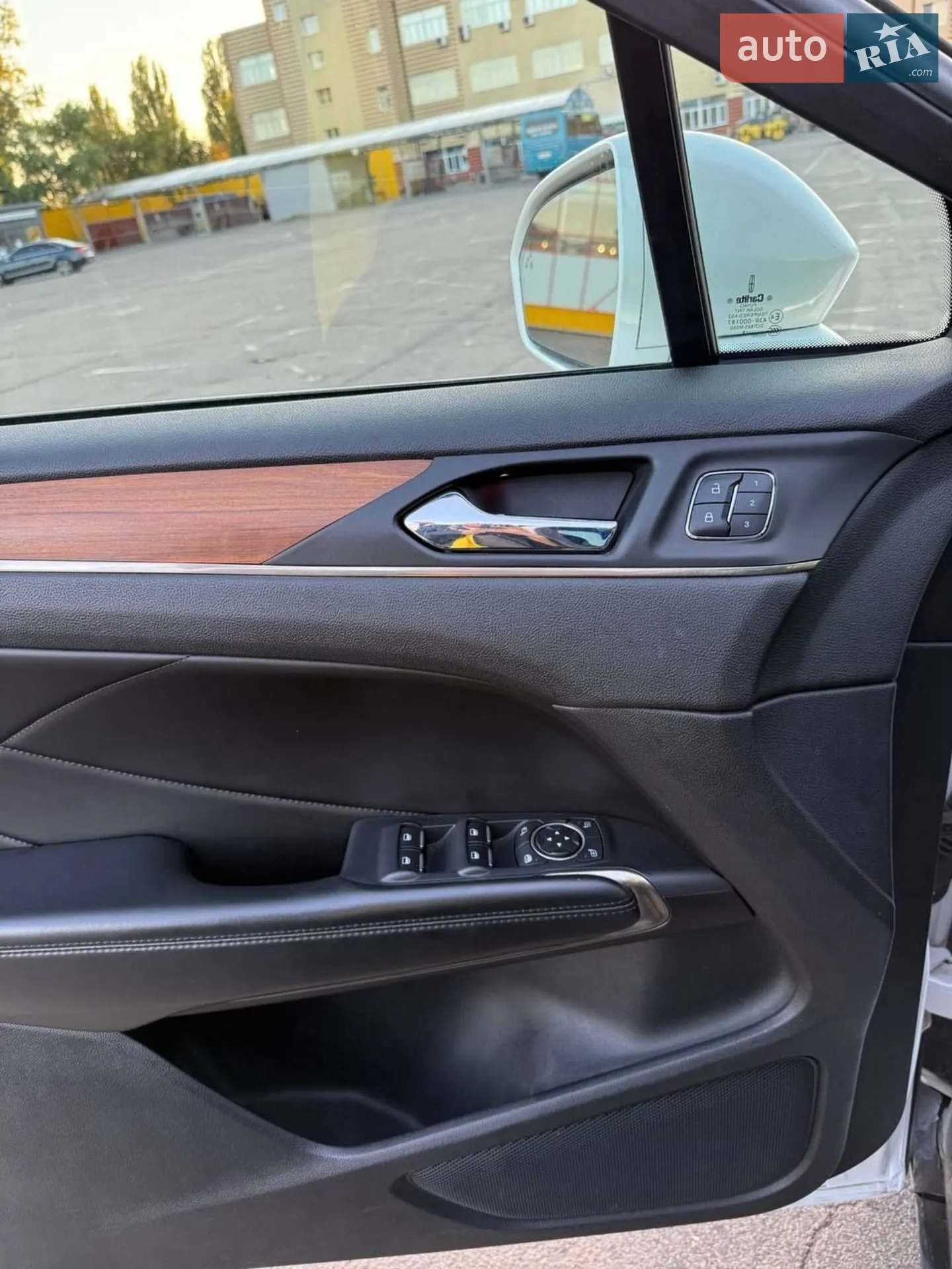 2014 Lincoln MKC - мініатюра 36