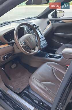 Внедорожник / Кроссовер Lincoln MKC 2014 в 