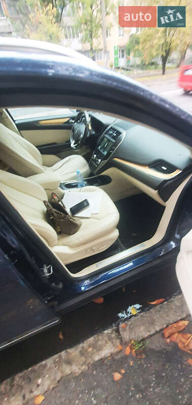 Позашляховик / Кросовер Lincoln MKC 2015 в Одесі фото 14 Позашляховик / Кросовер Lincoln MKC 2015 в Одесі