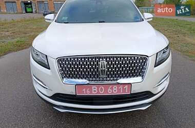 Внедорожник / Кроссовер Lincoln MKC 2019 в 