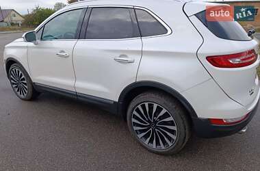 Внедорожник / Кроссовер Lincoln MKC 2019 в 