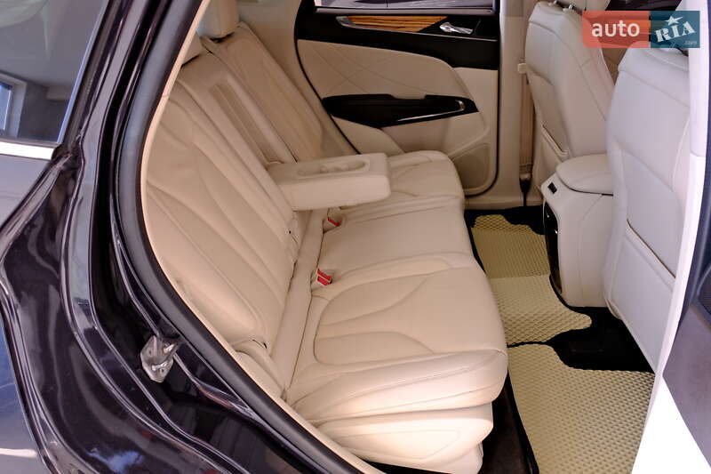 Внедорожник / Кроссовер Lincoln MKC 2014 в Одессе фото 28 Внедорожник / Кроссовер Lincoln MKC 2014 в Одессе