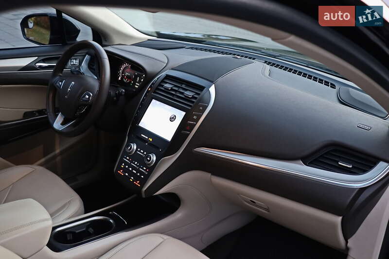 Позашляховик / Кросовер Lincoln MKC 2017 в Кременчуці