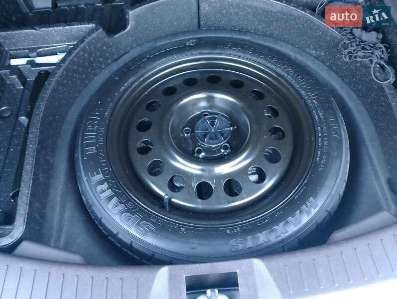 Внедорожник / Кроссовер Lincoln MKC 2019 в Тернополе