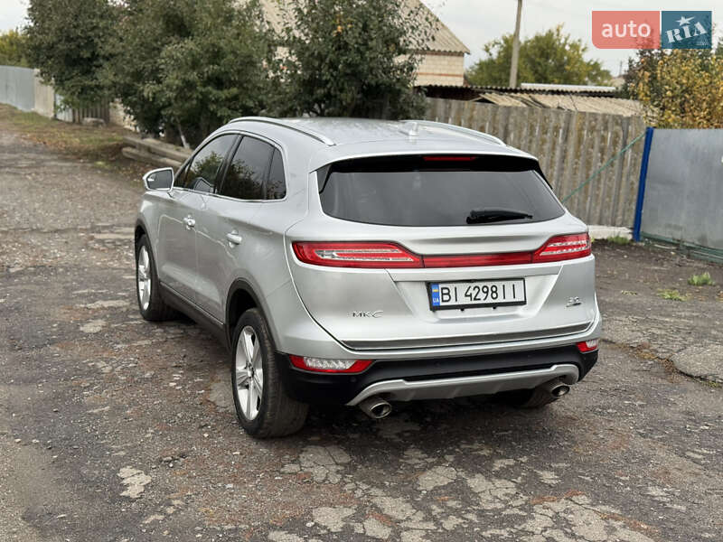 Внедорожник / Кроссовер Lincoln MKC 2015 в Полтаве