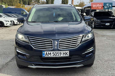 Позашляховик / Кросовер Lincoln MKC 2015 в 