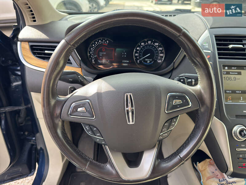 Позашляховик / Кросовер Lincoln MKC 2015 в Житомирі