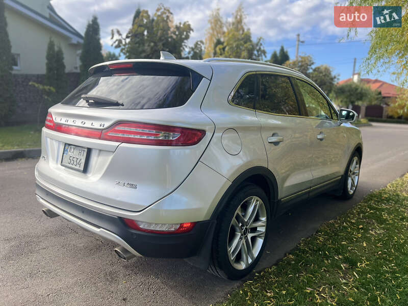 Позашляховик / Кросовер Lincoln MKC 2014 в Києві