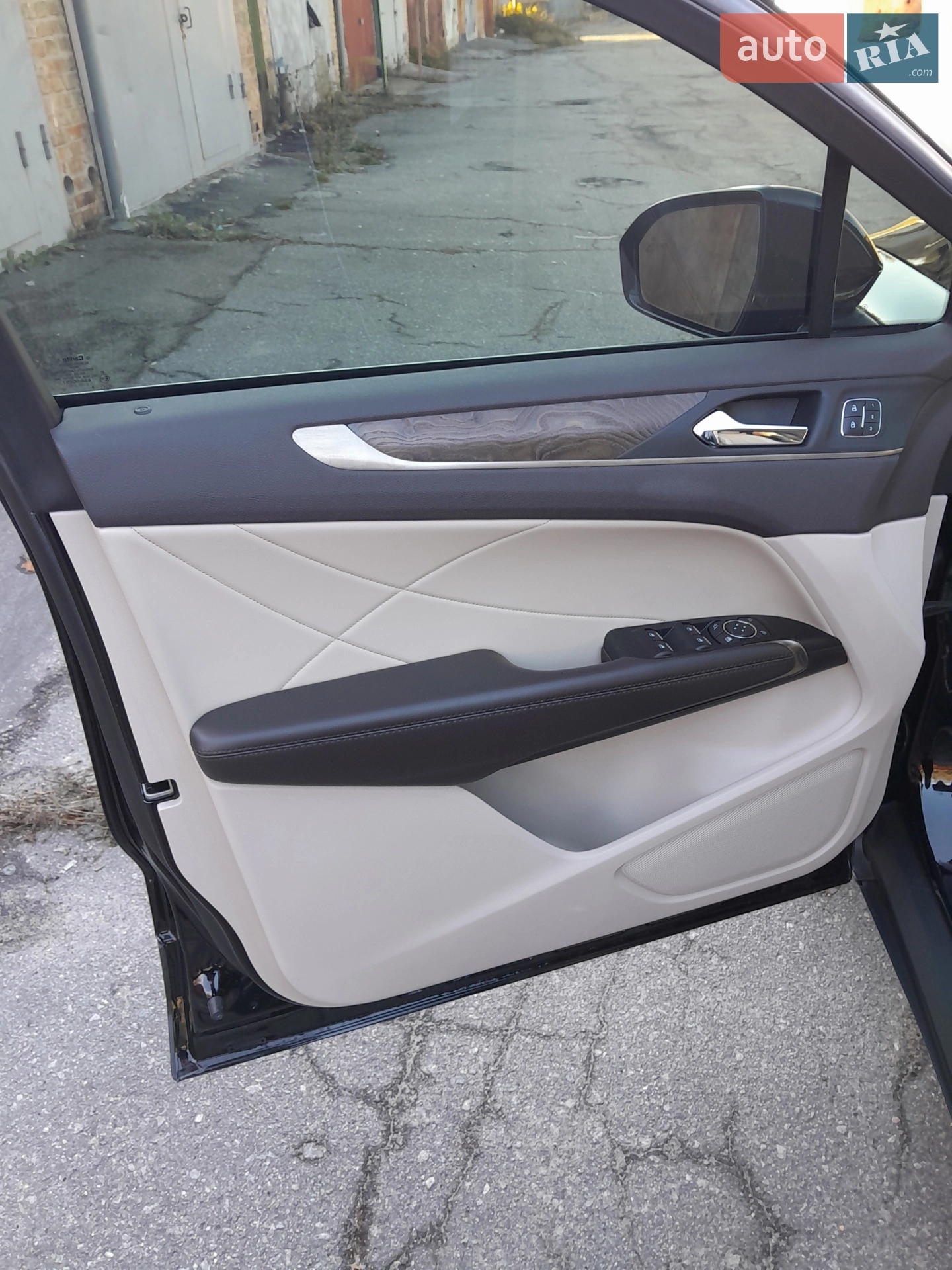 2018 Lincoln MKC - мініатюра 8