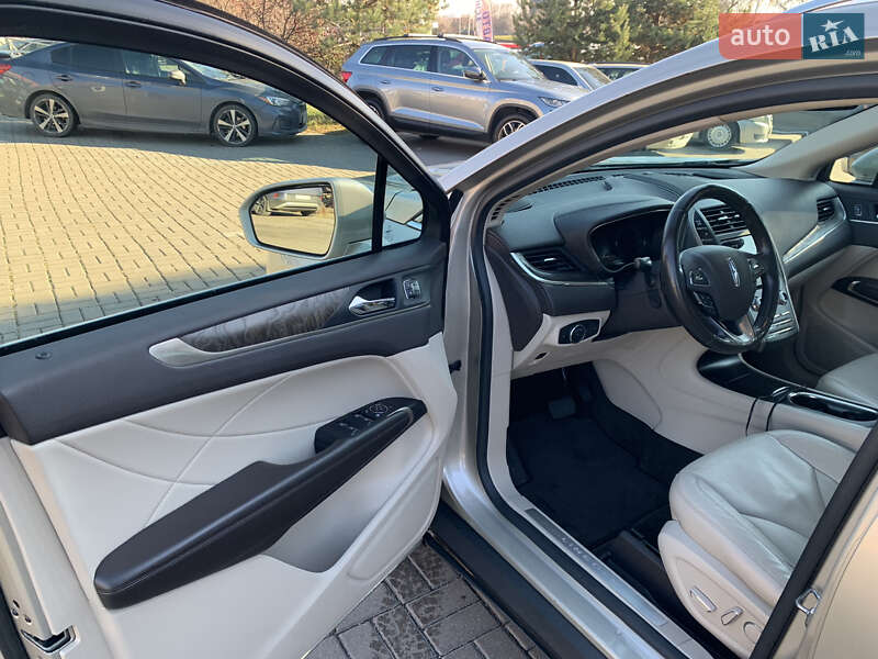 Внедорожник / Кроссовер Lincoln MKC 2017 в Львове фото 10 Внедорожник / Кроссовер Lincoln MKC 2017 в Львове