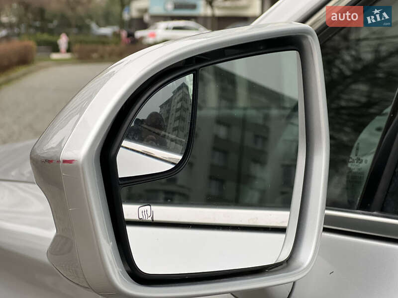 Внедорожник / Кроссовер Lincoln MKC 2018 в Ивано-Франковске фото 26 Внедорожник / Кроссовер Lincoln MKC 2018 в Ивано-Франковске