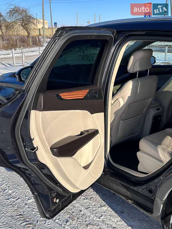 Внедорожник / Кроссовер Lincoln MKC 2014 в Владимире