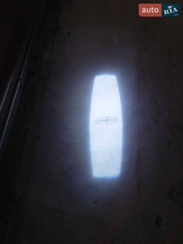 Внедорожник / Кроссовер Lincoln MKC 2018 в Киеве фото 31 Внедорожник / Кроссовер Lincoln MKC 2018 в Киеве