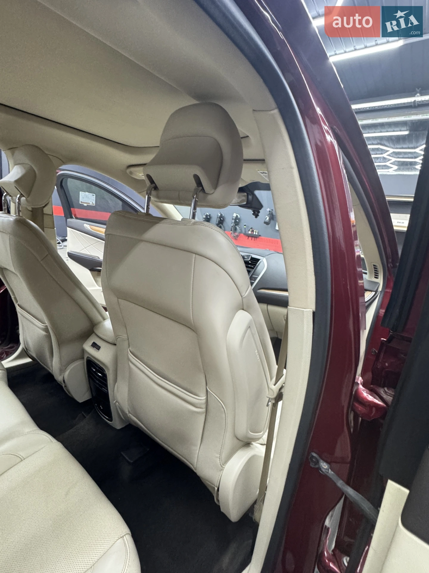 2014 Lincoln MKC - мініатюра 8
