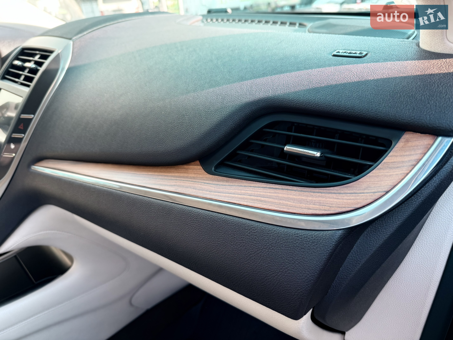 2014 Lincoln MKC - мініатюра 10