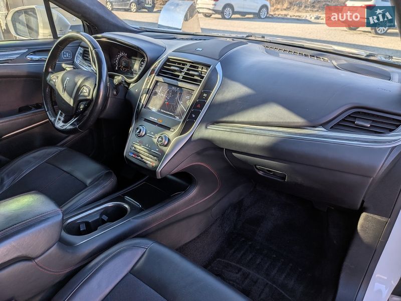 Позашляховик / Кросовер Lincoln MKC 2018 в Львові