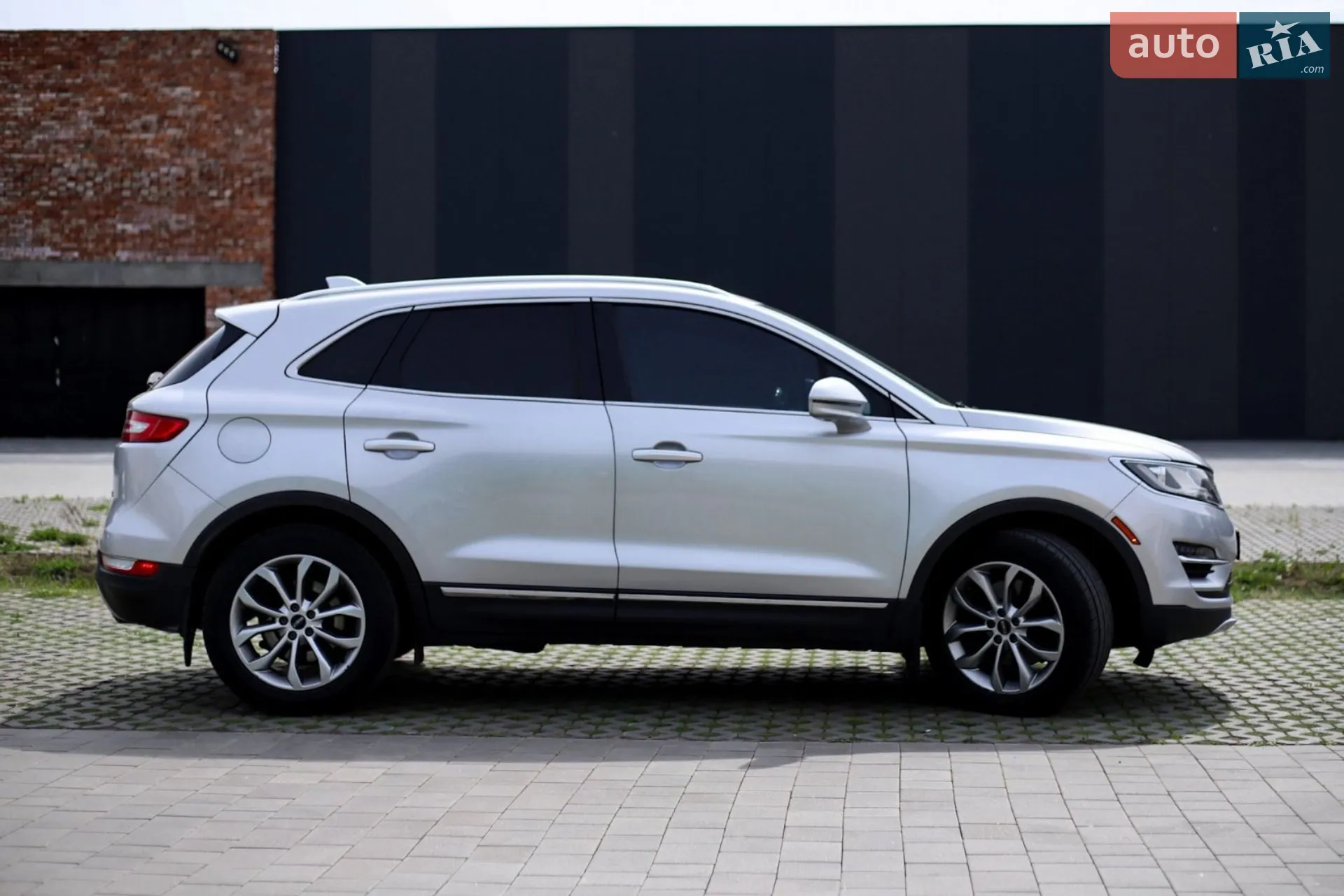 2016 Lincoln MKC - мініатюра 10