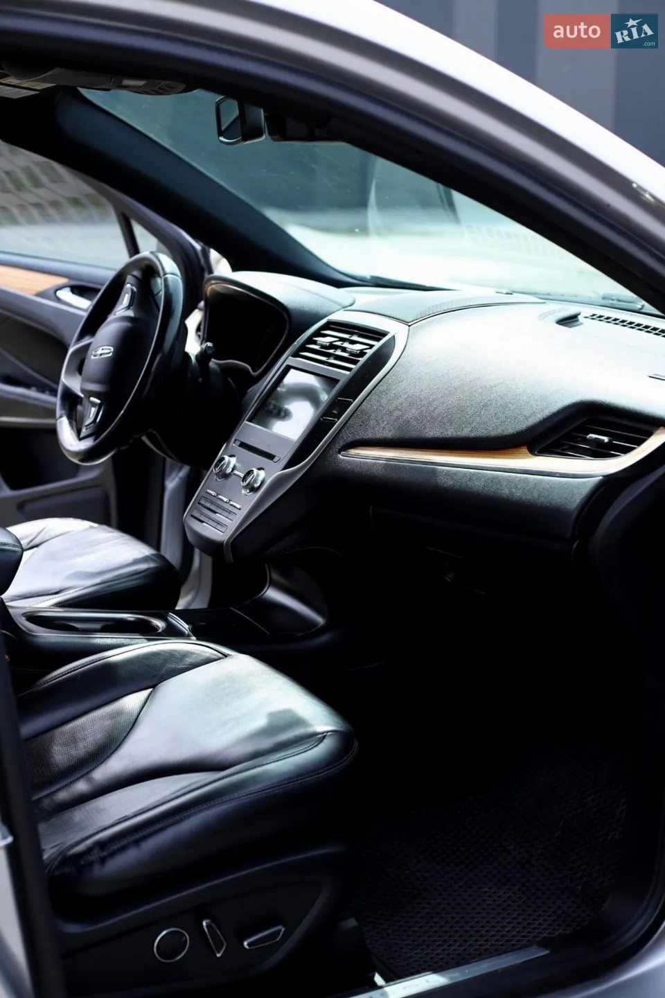 2016 Lincoln MKC - мініатюра 4