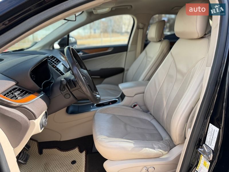 Позашляховик / Кросовер Lincoln MKC 2019 в Києві