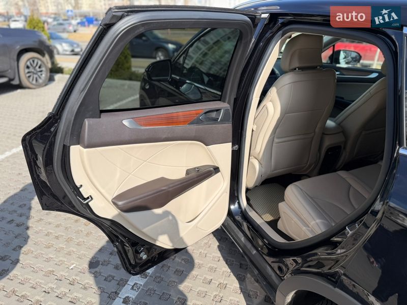 Позашляховик / Кросовер Lincoln MKC 2019 в Києві
