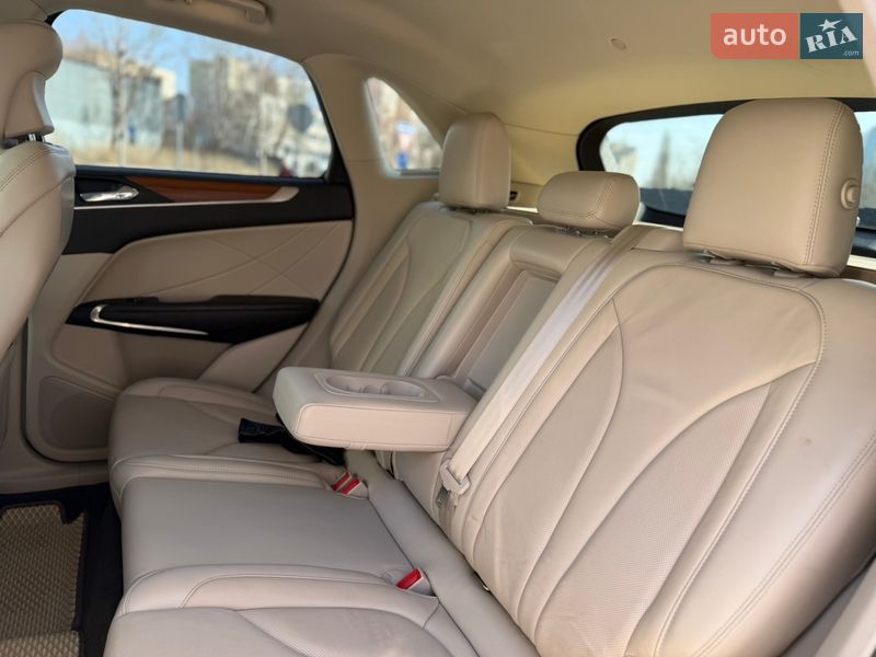 Позашляховик / Кросовер Lincoln MKC 2019 в Києві
