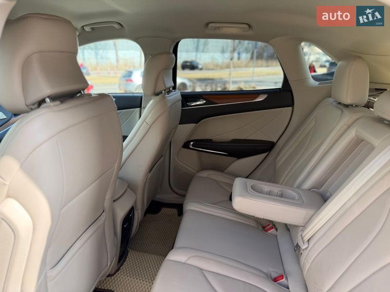 Позашляховик / Кросовер Lincoln MKC 2019 в Києві