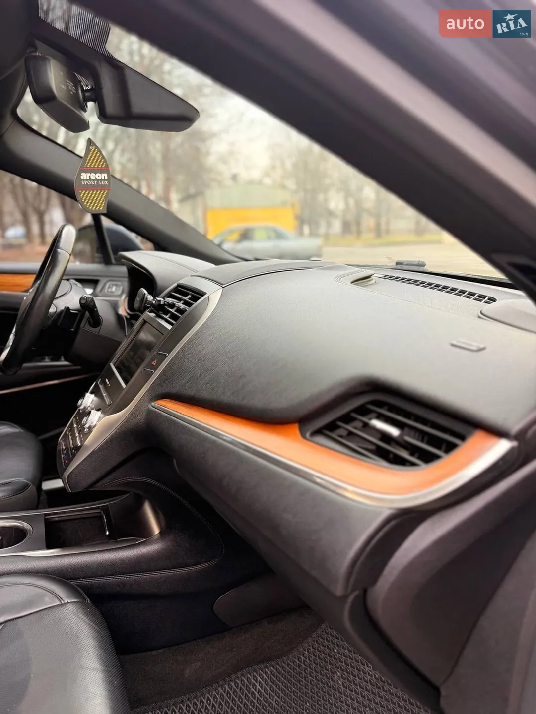 2015 Lincoln MKC - мініатюра 23