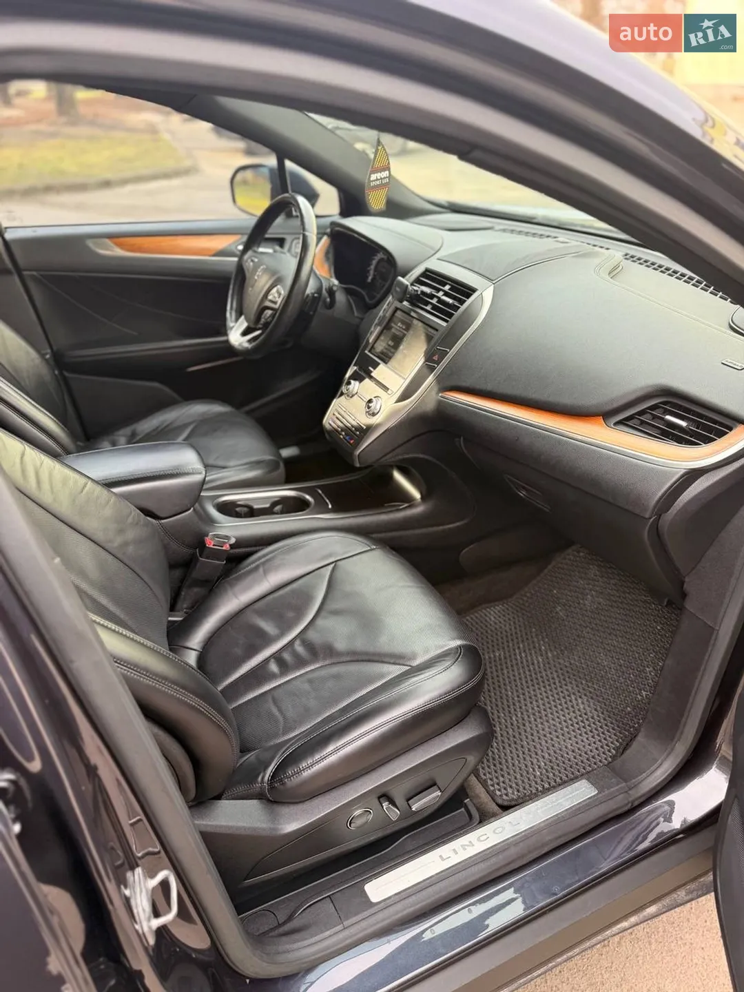 2015 Lincoln MKC - мініатюра 26