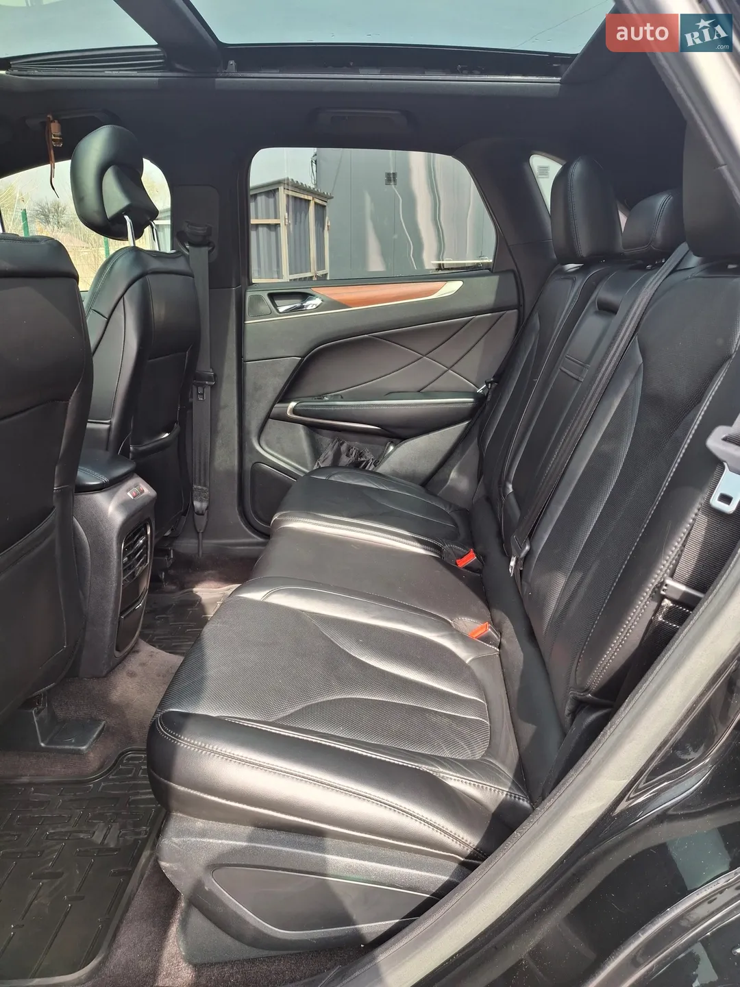2017 Lincoln MKC - мініатюра 15