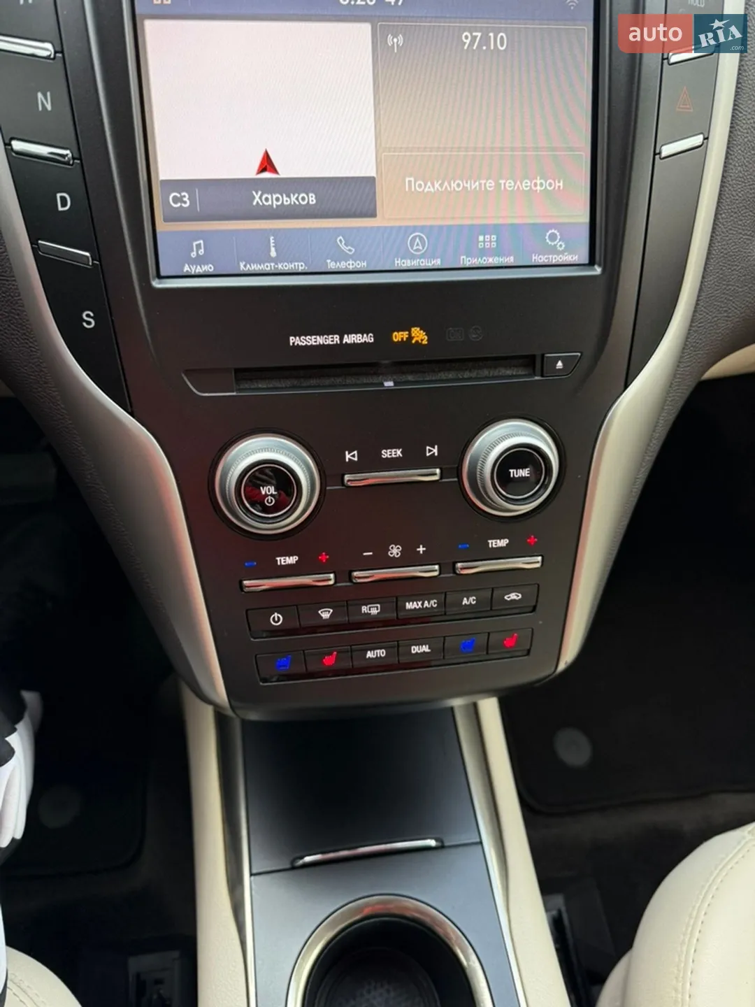 2017 Lincoln MKC - мініатюра 11