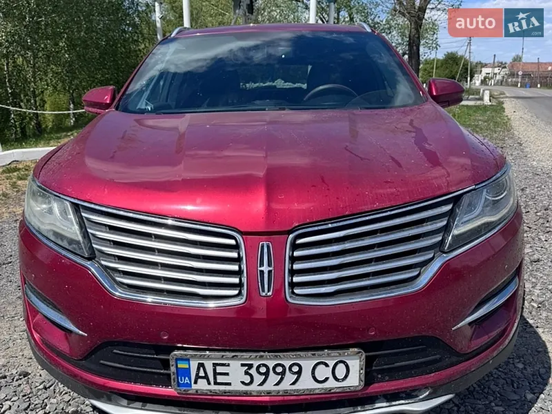 Lincoln MKC 2017