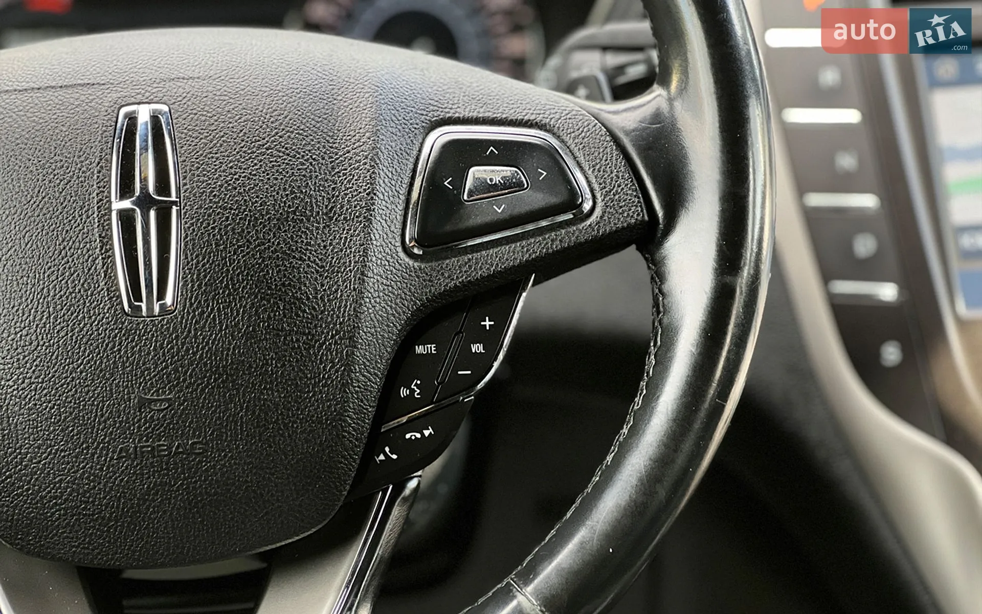 2016 Lincoln MKC - мініатюра 13