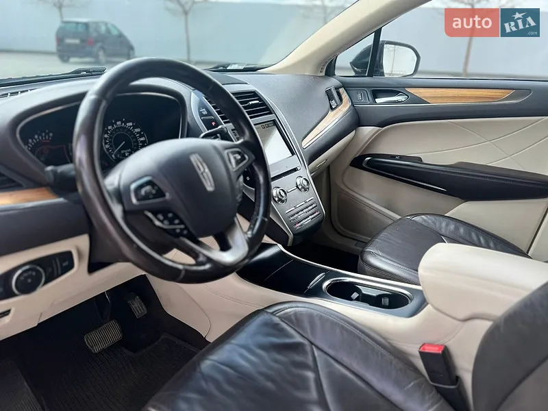 Lincoln MKC 2015 VIN 5LMCJ2C92GUJ20541 фото оголошення 15 з 64