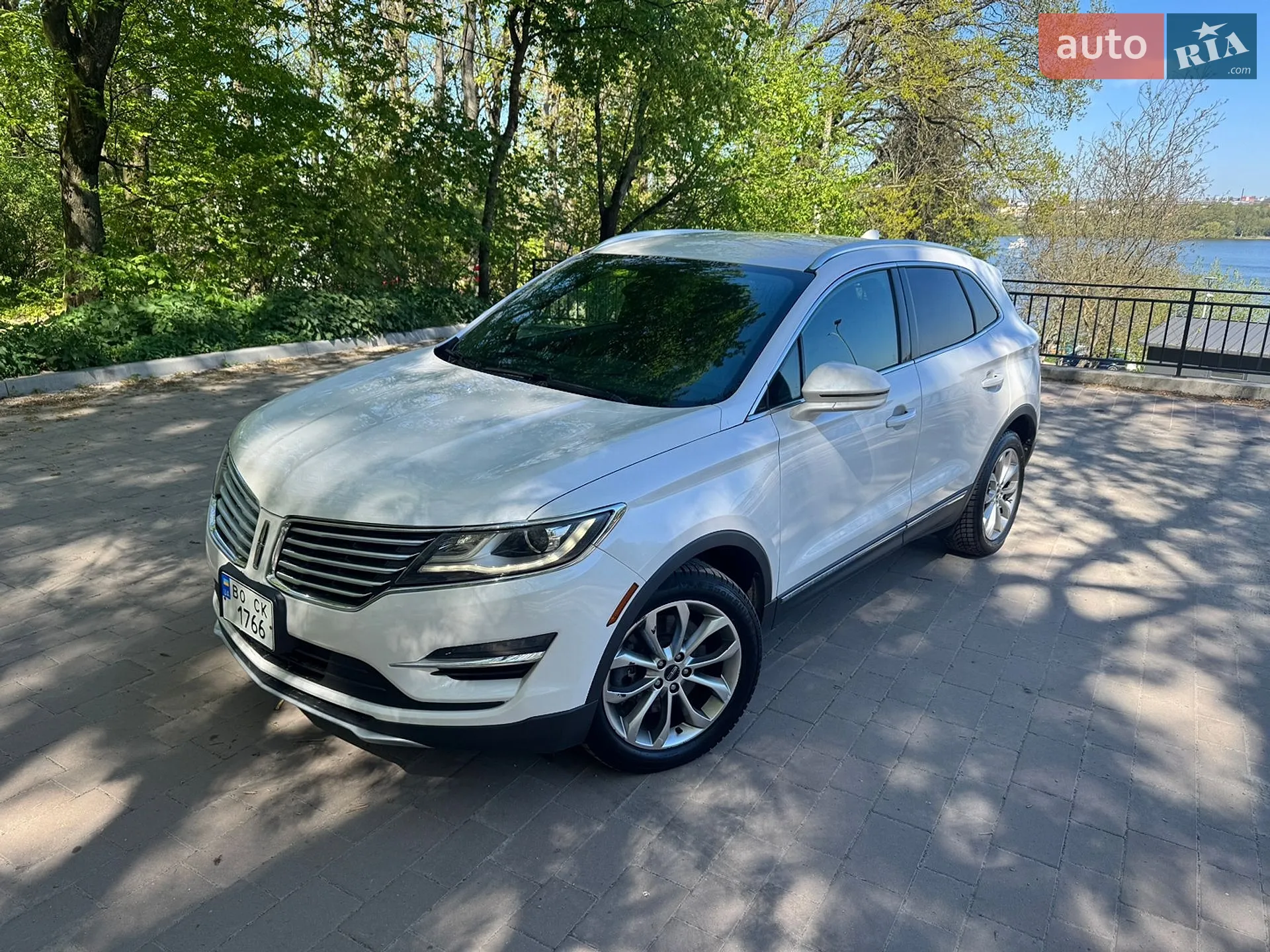 2016 Lincoln MKC - мініатюра 3