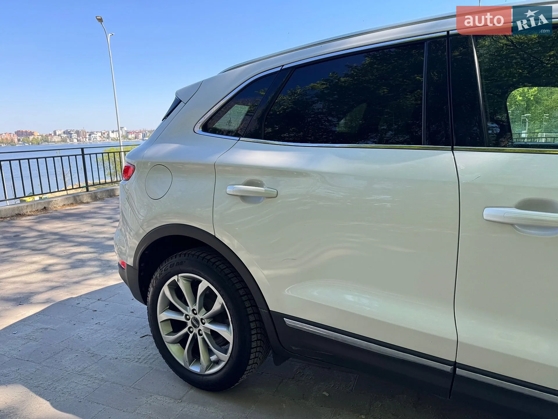 2016 Lincoln MKC - мініатюра 13