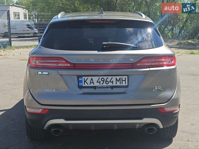 Внедорожник / Кроссовер Lincoln MKC 2015 в Киеве
