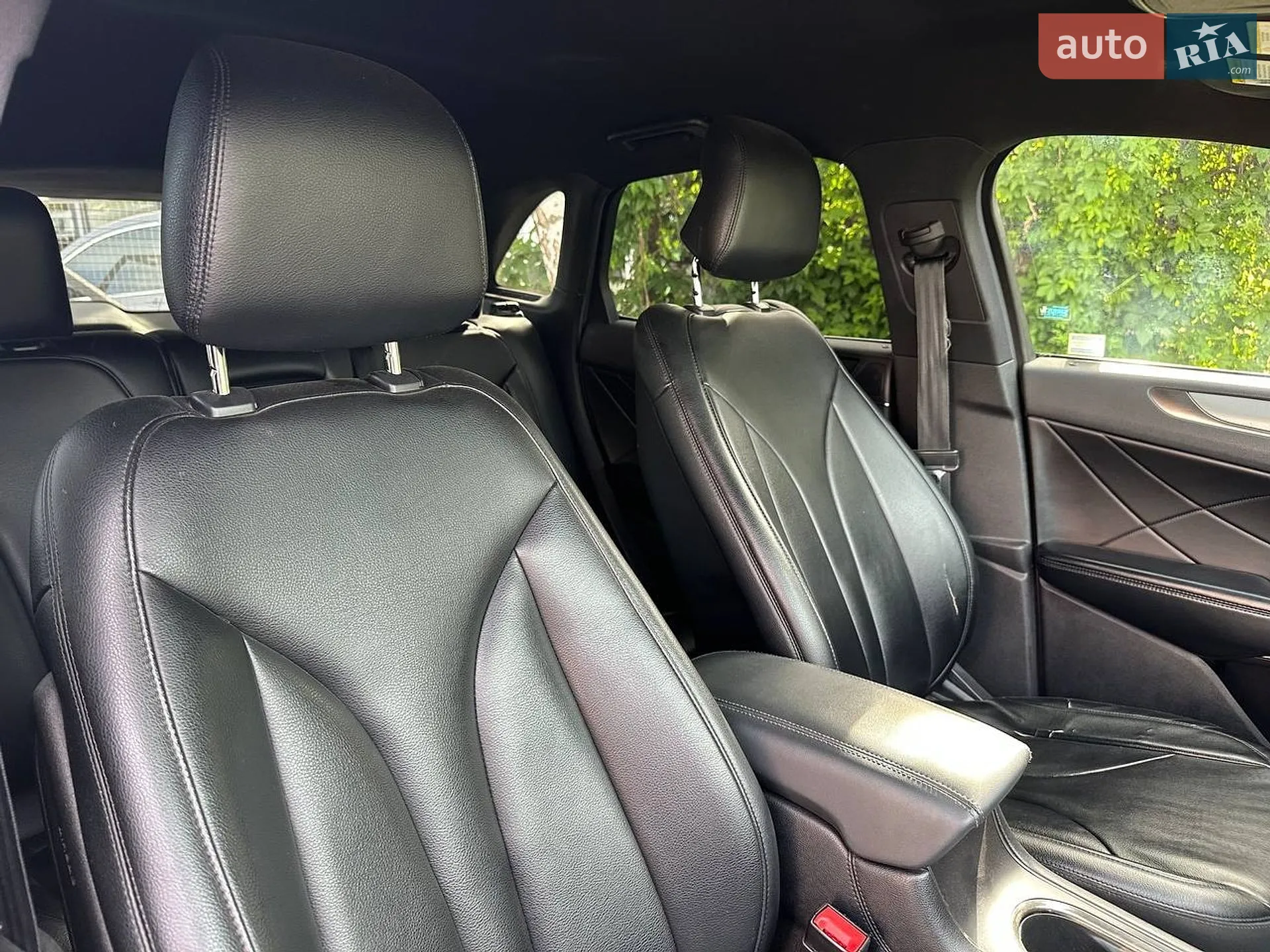 2015 Lincoln MKC - мініатюра 23