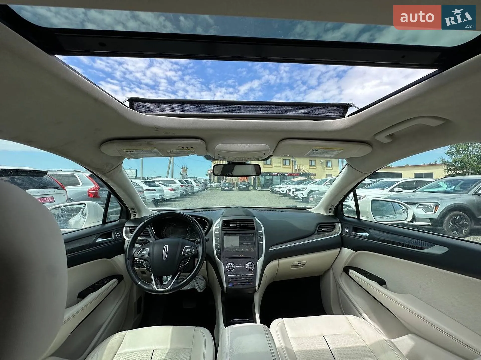 2018 Lincoln MKC - мініатюра 9