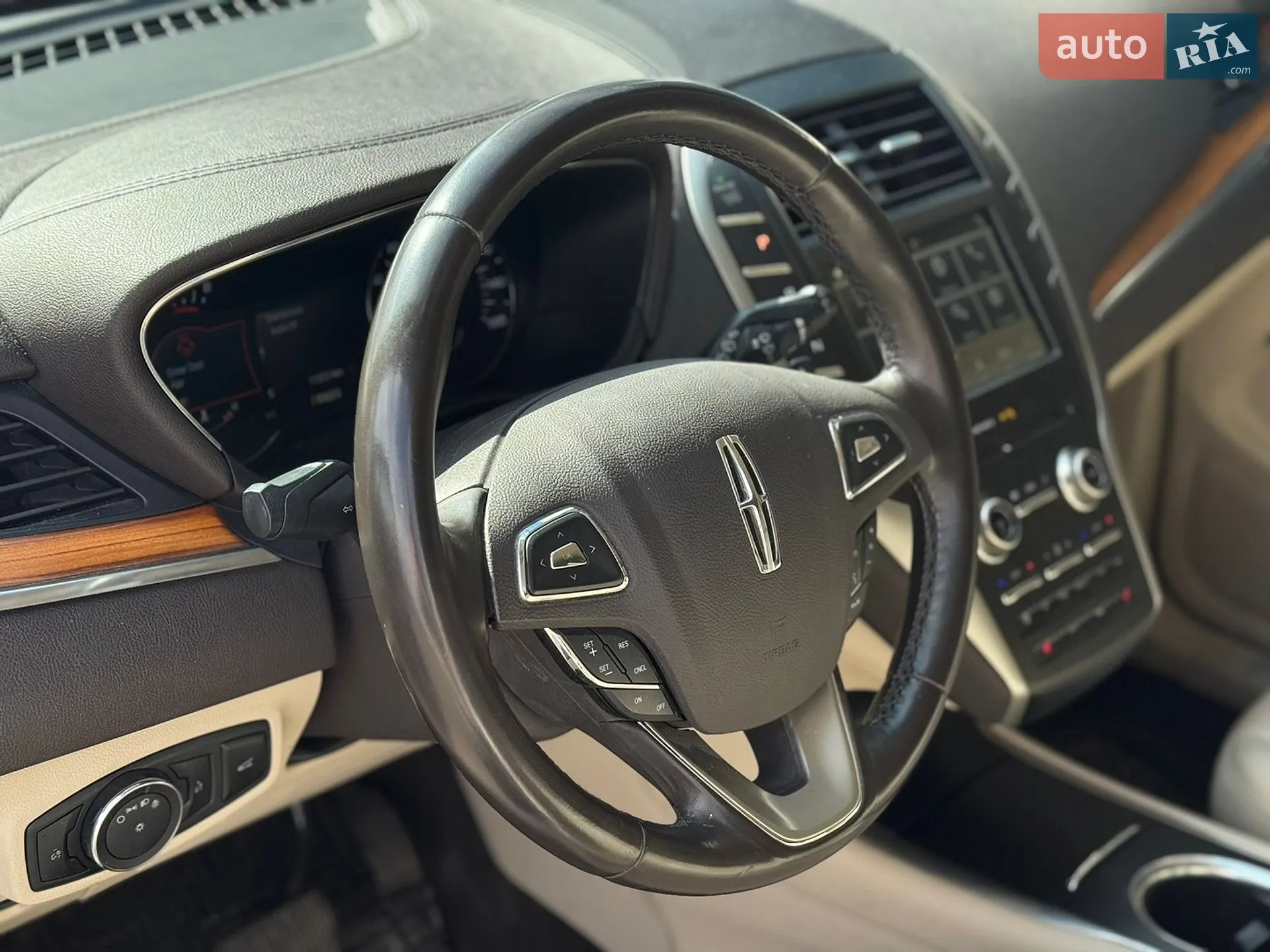 2019 Lincoln MKC - мініатюра 17