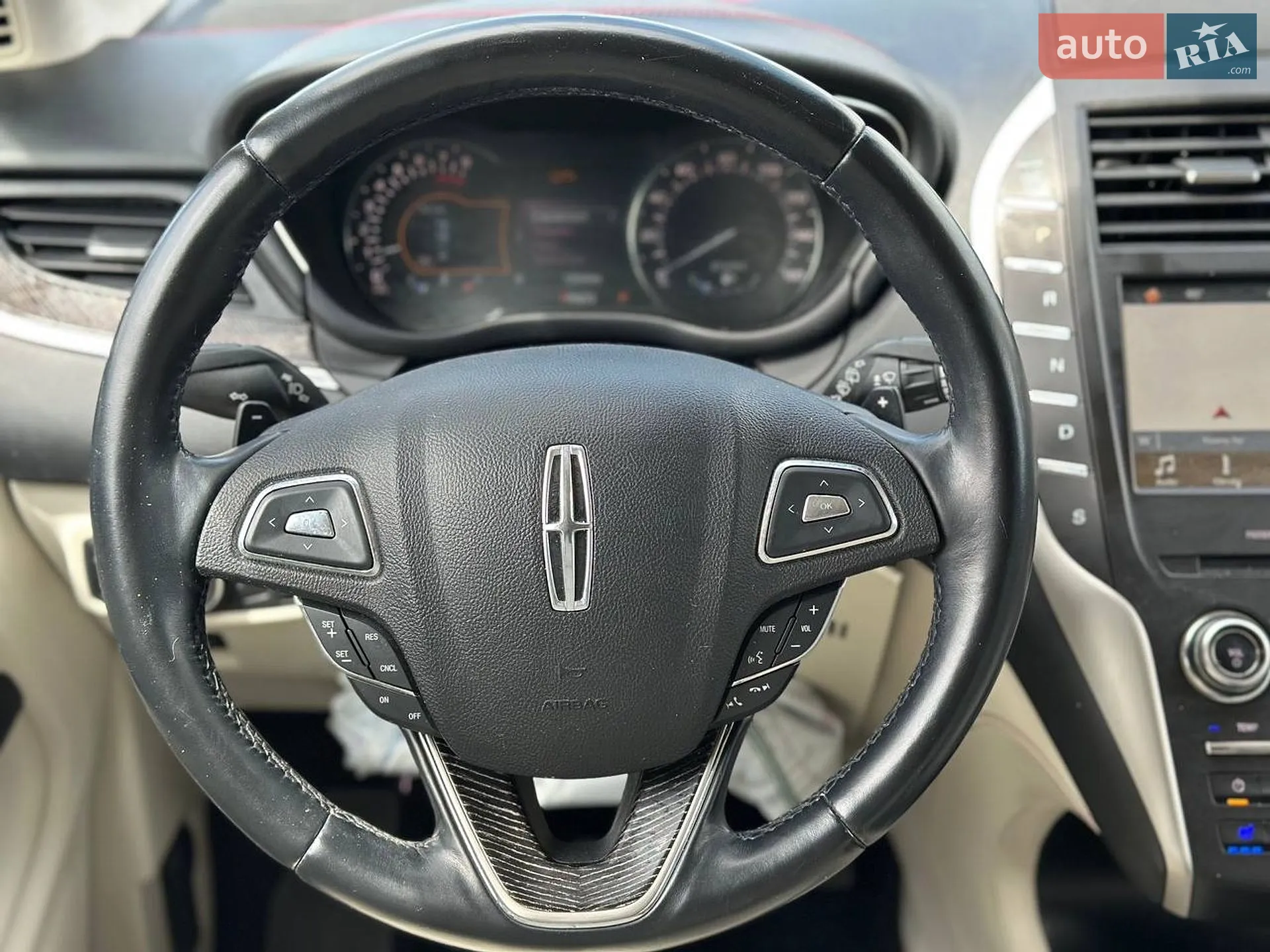 2018 Lincoln MKC - мініатюра 9